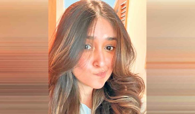 Ileana D’Cruz enjoys ‘good hair day’ until toddler joins in